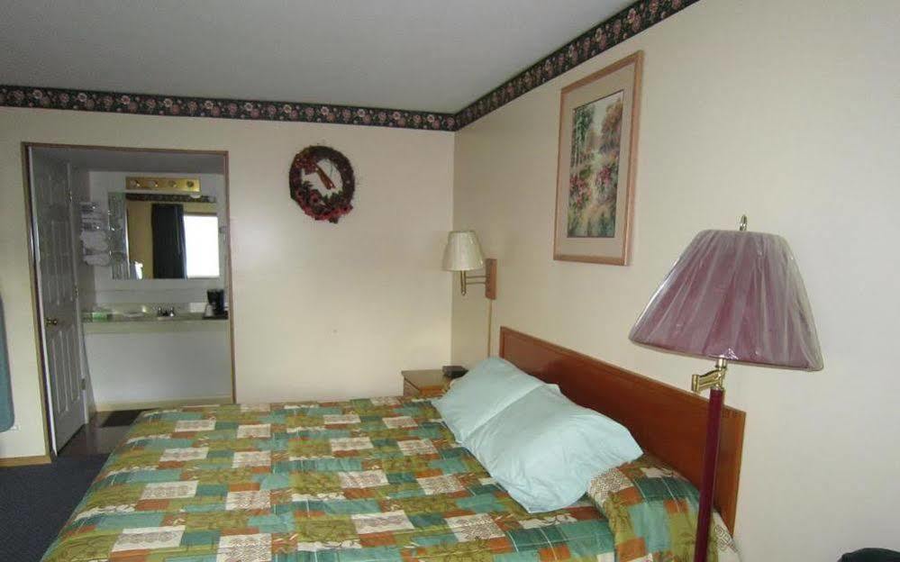 Cassville Budget Inn Exteriör bild
